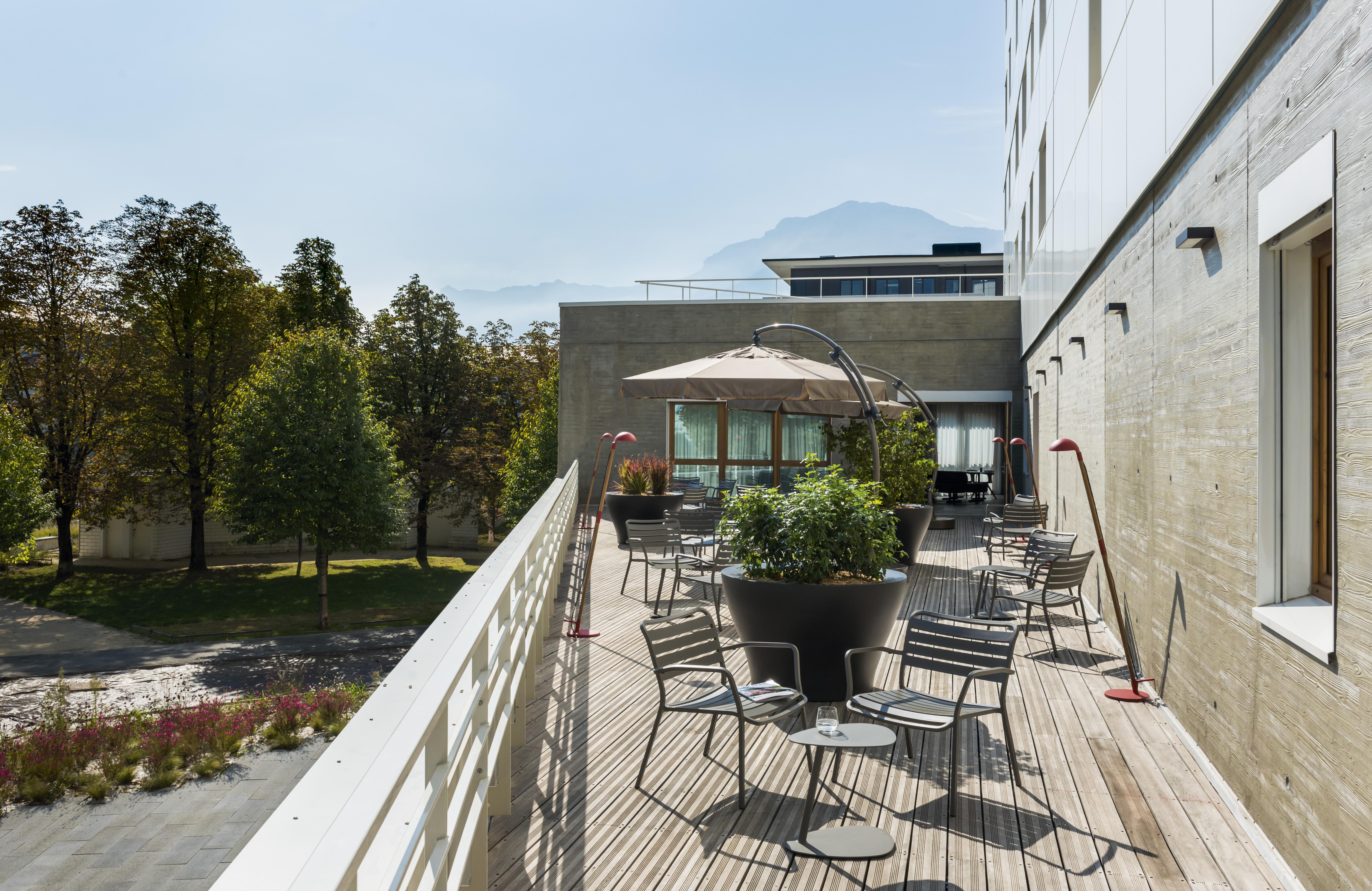 Okko Hotels Grenoble Jardin Hoche Esterno foto